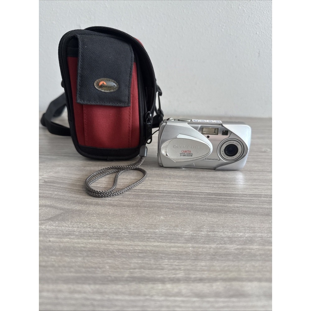 Olympus Camedia Stylus D580 Digital Camera Tested Working